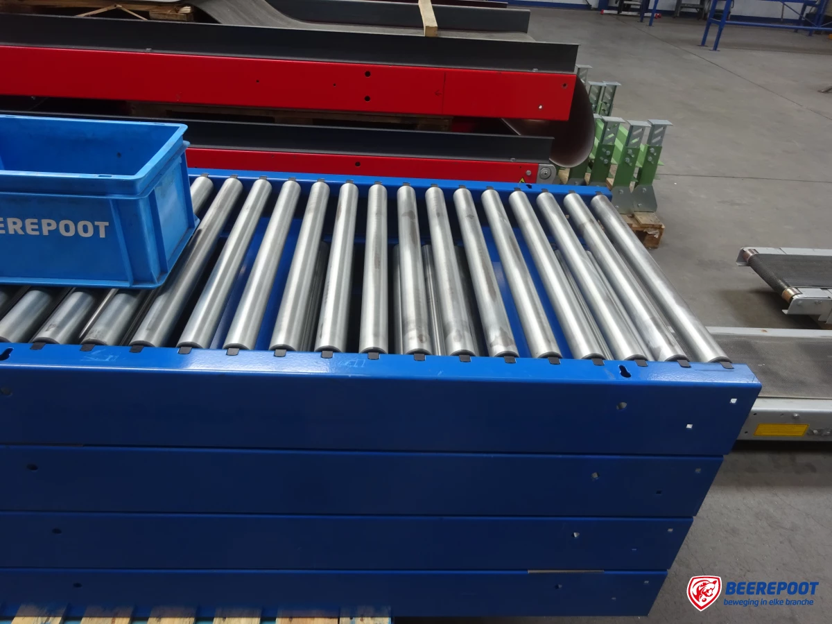 Rollenbaan met hoog frame